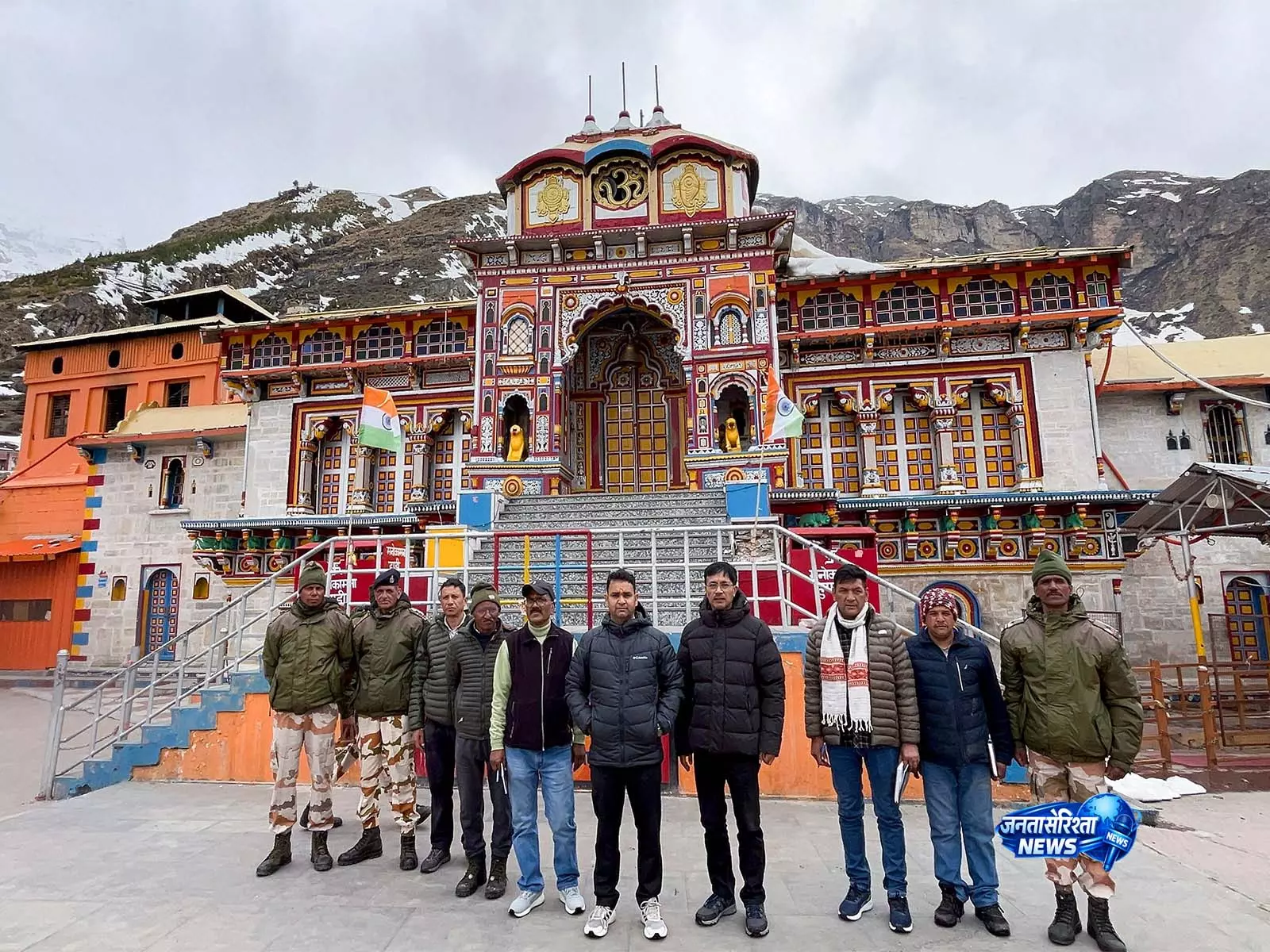 Badrinath-केदारनाथ मंदिर समिति को सालाना 80-85 करोड़ का चढ़ावा, कई विभागों के बजट से ज्यादा Badrinath-केदारनाथ मंदिर समिति को सालाना 80-85 करोड़ का चढ़ावा, कई विभागों के बजट से ज्यादा