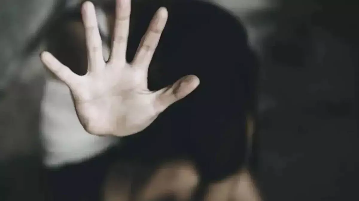 ब्रेकअप का बदला: पुलिस जांच में नाबालिग का यौन शोषण का आरोप निकला झूठा ब्रेकअप का बदला: पुलिस जांच में नाबालिग का यौन शोषण का आरोप निकला झूठा