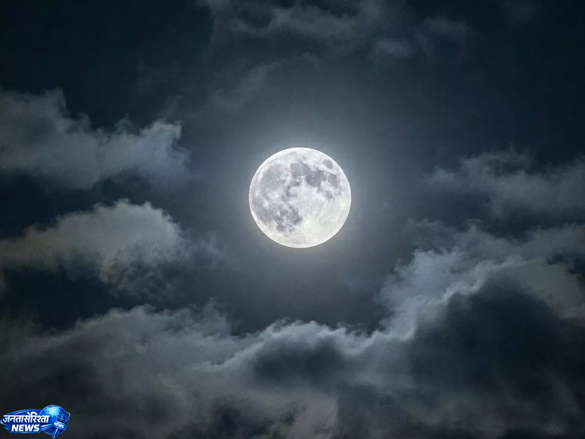 Moon सच में आपकी सोच और जीवन को बदल देता है? Moon सच में आपकी सोच और जीवन को बदल देता है?