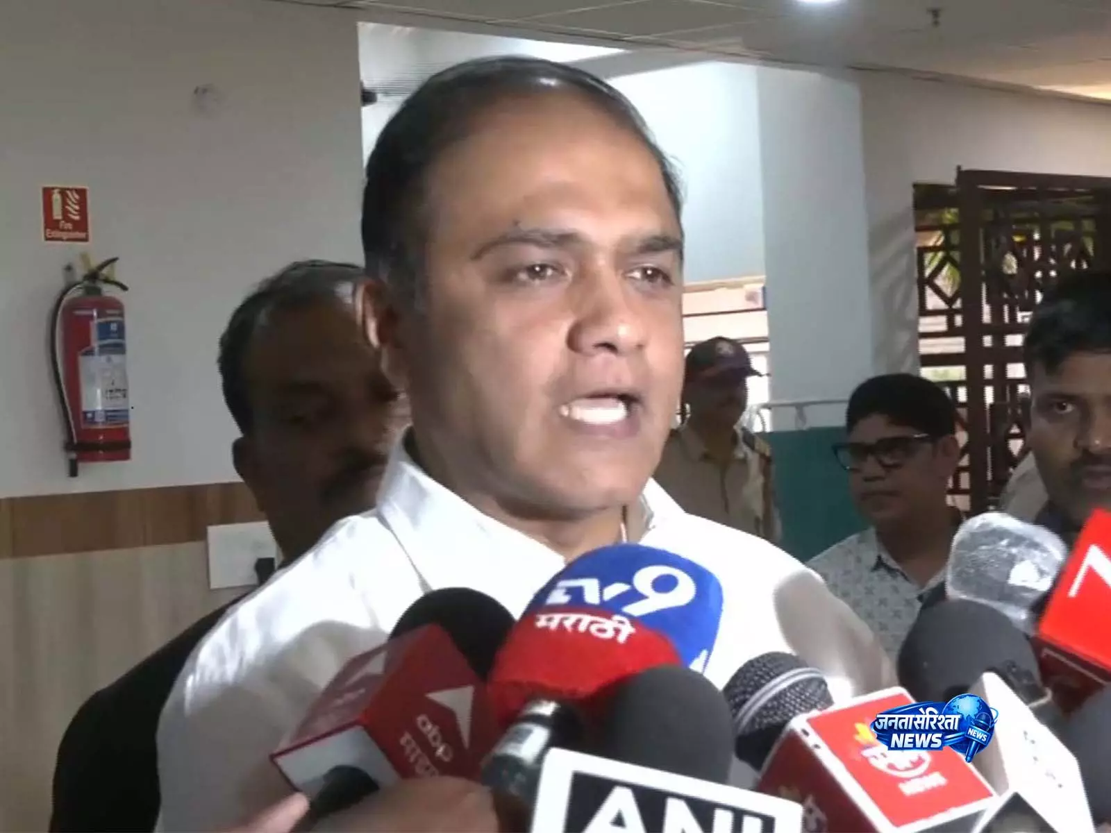 TET पेपर लीक मामले में जल्द ही जानकारी दी जाएगी: महाराष्ट्र के मंत्री TET पेपर लीक मामले में जल्द ही जानकारी दी जाएगी: महाराष्ट्र के मंत्री