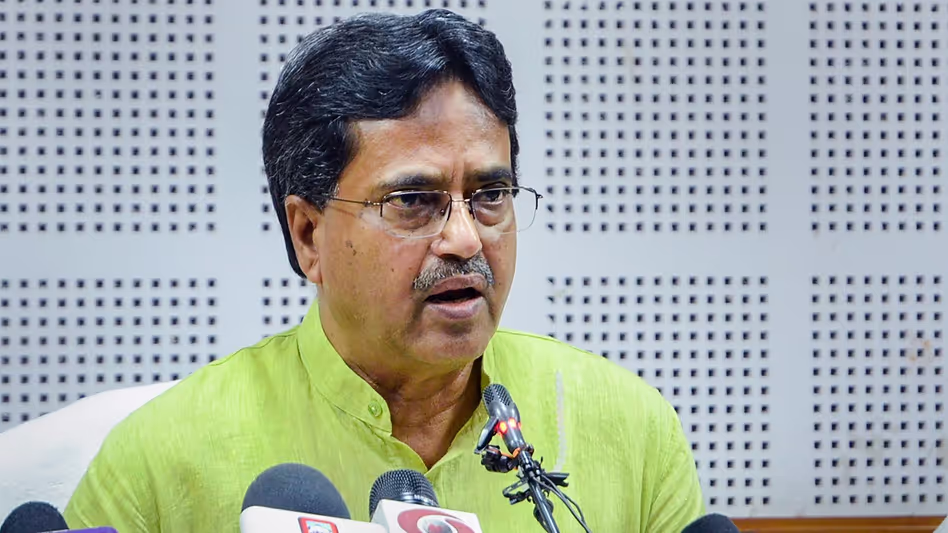 CM माणिक साहा बोले- त्रिपुरा में उद्योगों के लिए अनुकूल माहौल, निवेशक तैयार CM माणिक साहा बोले- त्रिपुरा में उद्योगों के लिए अनुकूल माहौल, निवेशक तैयार