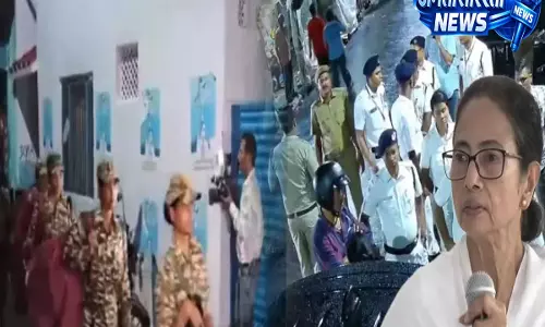 इतनी सारी पुलिस क्यों?: बारुईपुर दौरे से पहले ममता ने लगाया हाउस अरेस्ट का आरोप इतनी सारी पुलिस क्यों?: बारुईपुर दौरे से पहले ममता ने लगाया हाउस अरेस्ट का आरोप