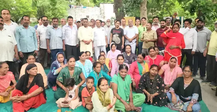 Haridwar: मदन मोहन मालवीय शोध संस्थान परियोजना से विस्थापन की आशंका Haridwar: मदन मोहन मालवीय शोध संस्थान परियोजना से विस्थापन की आशंका