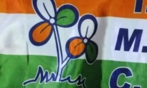 TMC के सिंबल और नाम की लड़ाई: EC में दस्तावेज सौंपने की समयसीमा आज खत्म