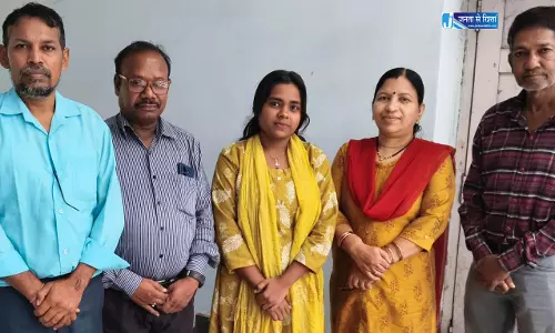 तीजन बाई को ललित कला अकादमी समूह ने श्रद्धांजलि अर्पित की तीजन बाई को ललित कला अकादमी समूह ने श्रद्धांजलि अर्पित की