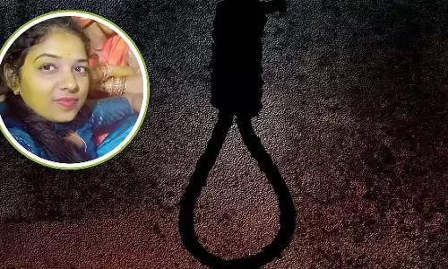 Chhatarpur : महिला की संदिग्ध मौत, वीडियो कॉल के दौरान फांसी लगाने का आरोप
