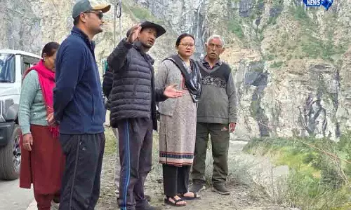 Mandi लाहौल-स्पीति में जाहलमा नाले पुल कार्य की समीक्षा Mandi लाहौल-स्पीति में जाहलमा नाले पुल कार्य की समीक्षा