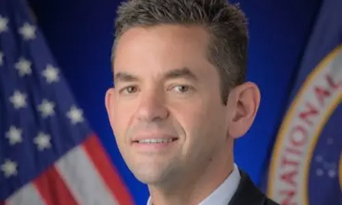 US चीन के साथ चांद की दौड़ में फिर से, टाइमलाइन अब महीनों में तय: NASA चीफ US चीन के साथ चांद की दौड़ में फिर से, टाइमलाइन अब महीनों में तय: NASA चीफ