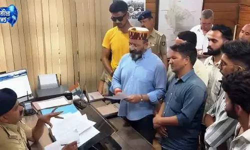 Kullu अस्पताल में भीड़ इकट्ठा करने पर दो पर मामला दर्ज