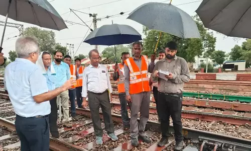 Kota: रेल सुरक्षा और व्यवस्थाओं का निरीक्षण, कोटा–गंगापुर सिटी रेलखंड पर समीक्षा Kota: रेल सुरक्षा और व्यवस्थाओं का निरीक्षण, कोटा–गंगापुर सिटी रेलखंड पर समीक्षा