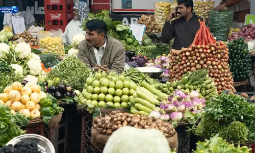 कमजोर मॉनसून से खाद्य महंगाई पर दबाव, सप्लाई को लेकर चिंता बढ़ी कमजोर मॉनसून से खाद्य महंगाई पर दबाव, सप्लाई को लेकर चिंता बढ़ी