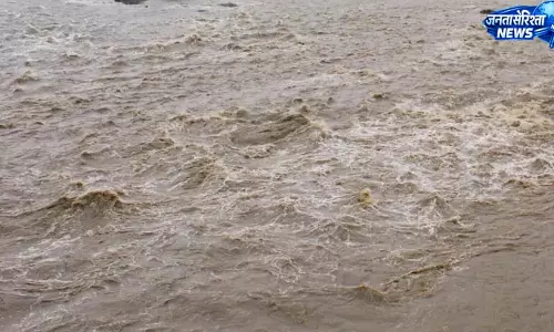 उफान पर ब्यास और पार्वती, नदी किनारे न जाएं लोग