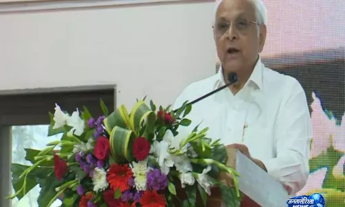Gujarat CM भूपेंद्र पटेल ने कैच द रेन अभियान के तहत सिंचाई व्यवस्था को और बेहतर बनाया Gujarat CM भूपेंद्र पटेल ने कैच द रेन अभियान के तहत सिंचाई व्यवस्था को और बेहतर बनाया