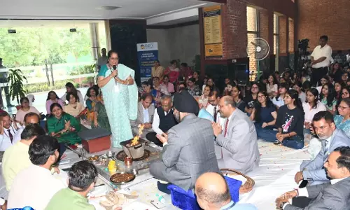 Education और परंपरा का संगम, एमिटी में शुभारंभ Education और परंपरा का संगम, एमिटी में शुभारंभ