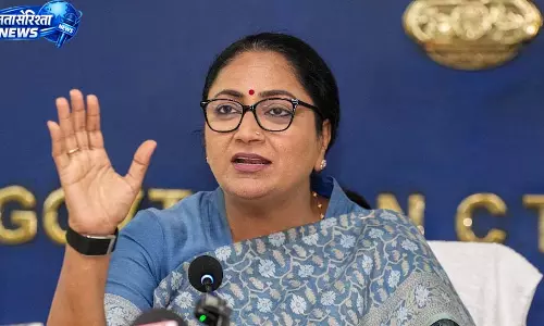 केजरीवाल के पूर्व आवास को बनेगा स्टेट गेस्ट हाउस और सांस्कृतिक केंद्र: रेखा गुप्ता केजरीवाल के पूर्व आवास को बनेगा स्टेट गेस्ट हाउस और सांस्कृतिक केंद्र: रेखा गुप्ता