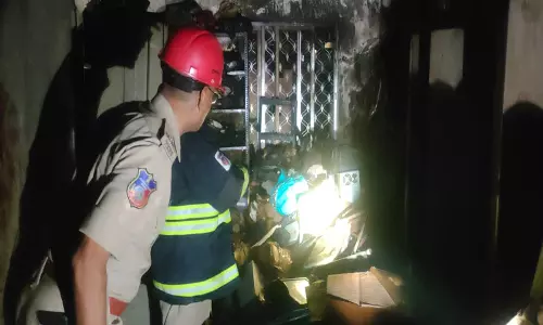Hyderabad की नामपल्ली क्रिमिनल कोर्ट में आग लगी, जांच जारी