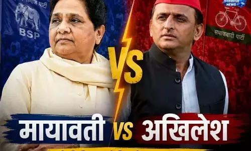 अखिलेश की नजर मायावती के वोट बैंक पर अखिलेश की नजर मायावती के वोट बैंक पर