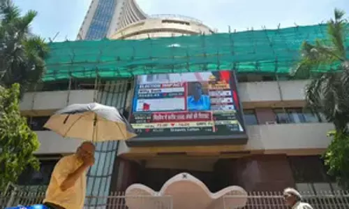 Sensex निफ्टी में मजबूती से निवेशकों को राहत Sensex निफ्टी में मजबूती से निवेशकों को राहत