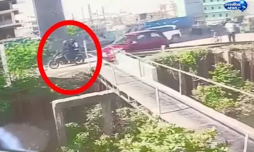 प्रेमिका करती थी चेन स्नैचिंग, प्रेमी देता था सपोर्ट प्रेमिका करती थी चेन स्नैचिंग, प्रेमी देता था सपोर्ट