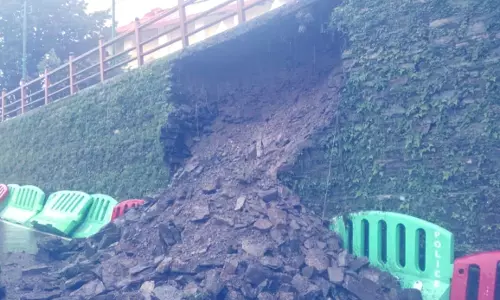 भारी बारिश से पंजाब में बाढ़ जैसे हालात, Himachal में भूस्खलन से हाईवे बाधित भारी बारिश से पंजाब में बाढ़ जैसे हालात, Himachal में भूस्खलन से हाईवे बाधित