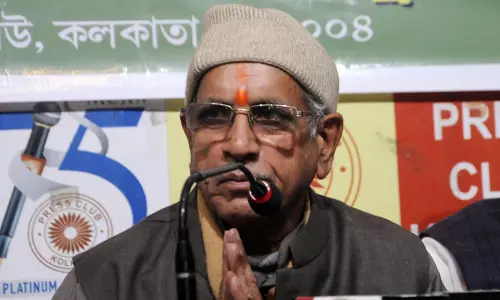 राम मंदिर ट्रस्ट ने चंपत राय का इस्तीफा स्वीकार कर लिया राम मंदिर ट्रस्ट ने चंपत राय का इस्तीफा स्वीकार कर लिया