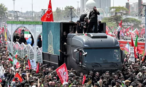 Tehran में अंतिम संस्कार के बाद ईरान ने भारत को कहा धन्यवाद Tehran में अंतिम संस्कार के बाद ईरान ने भारत को कहा धन्यवाद