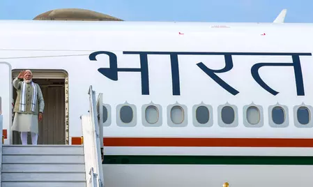 पीएम मोदी तीन देशों के दौरे पर हुए रवाना, बोले- यात्रा का मकसद आर्थिक और रणनीतिक सहयोग को बढ़ाना है पीएम मोदी तीन देशों के दौरे पर हुए रवाना, बोले- यात्रा का मकसद आर्थिक और रणनीतिक सहयोग को बढ़ाना है