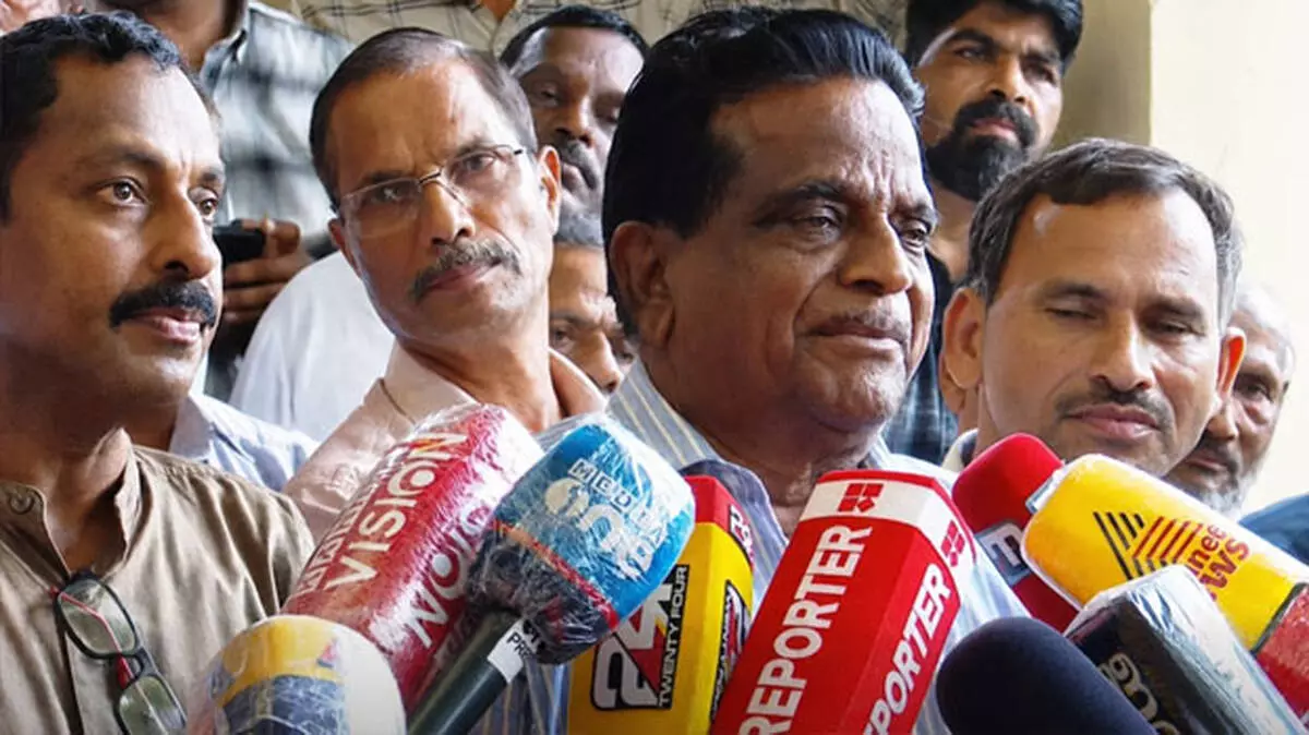 CPM में भीतरघात पर बोले टीके गोविंदन, गुमराह करने वालों को बताया जिम्मेदार CPM में भीतरघात पर बोले टीके गोविंदन, गुमराह करने वालों को बताया जिम्मेदार