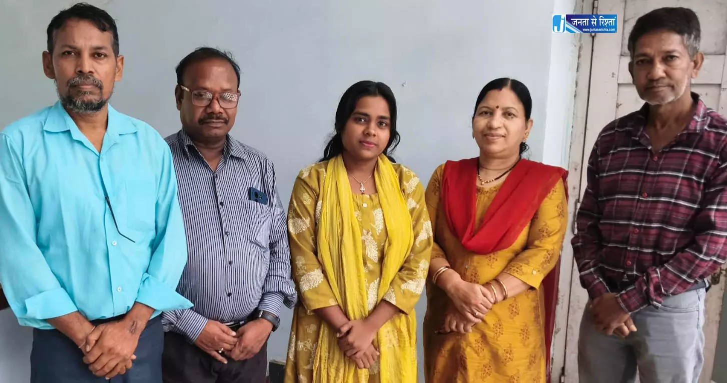 तीजन बाई को ललित कला अकादमी समूह ने श्रद्धांजलि अर्पित की तीजन बाई को ललित कला अकादमी समूह ने श्रद्धांजलि अर्पित की