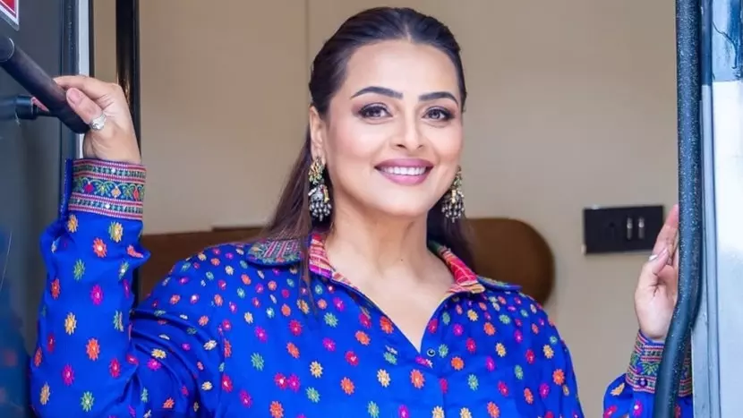 शिल्पा शिरोडकर का खुलासा: वजन ज्यादा होने के कारण हाथ से निकला छैया छैया गाना शिल्पा शिरोडकर का खुलासा: वजन ज्यादा होने के कारण हाथ से निकला छैया छैया गाना