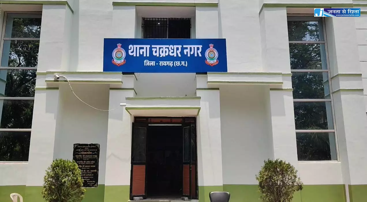 मेडिकल स्टोर में चोरी का 24 घंटे में खुलासा, चार लड़के गिरफ्तार मेडिकल स्टोर में चोरी का 24 घंटे में खुलासा, चार लड़के गिरफ्तार