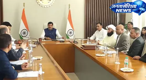 MP : कुवैत की कंपनी के साथ ₹7,430 करोड़ का मत्स्य पालन समझौता MP : कुवैत की कंपनी के साथ ₹7,430 करोड़ का मत्स्य पालन समझौता