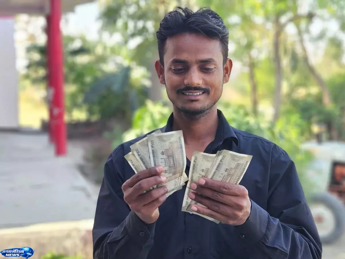 Multibagger स्टॉक में 10% उछाल, निवेशकों में उत्साह Multibagger स्टॉक में 10% उछाल, निवेशकों में उत्साह