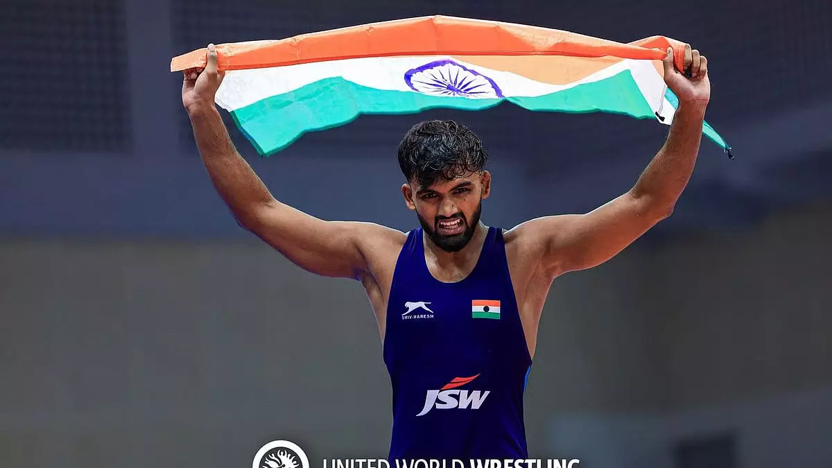 महाराष्ट्र के सुमित भारस्कर ने जूनियर एशियन रेसलिंग में जीता गोल्ड, भारत का नाम किया रोशन महाराष्ट्र के सुमित भारस्कर ने जूनियर एशियन रेसलिंग में जीता गोल्ड, भारत का नाम किया रोशन
