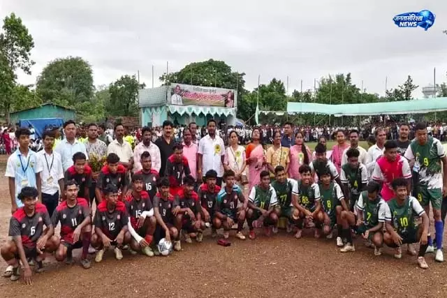 खूंटपानी फुटबॉल टूर्नामेंट का हुआ समापन खूंटपानी फुटबॉल टूर्नामेंट का हुआ समापन