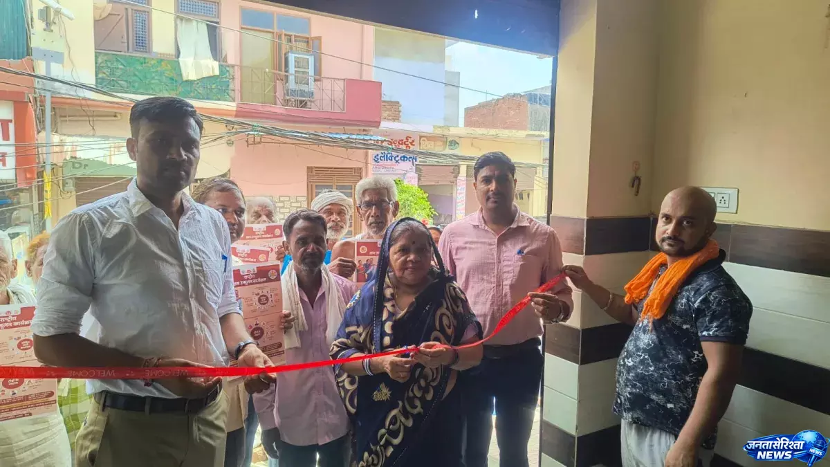 TB शिविर में बड़ी संख्या में पहुंचे लोग, स्वास्थ्य विभाग ने दी जानकारी TB शिविर में बड़ी संख्या में पहुंचे लोग, स्वास्थ्य विभाग ने दी जानकारी