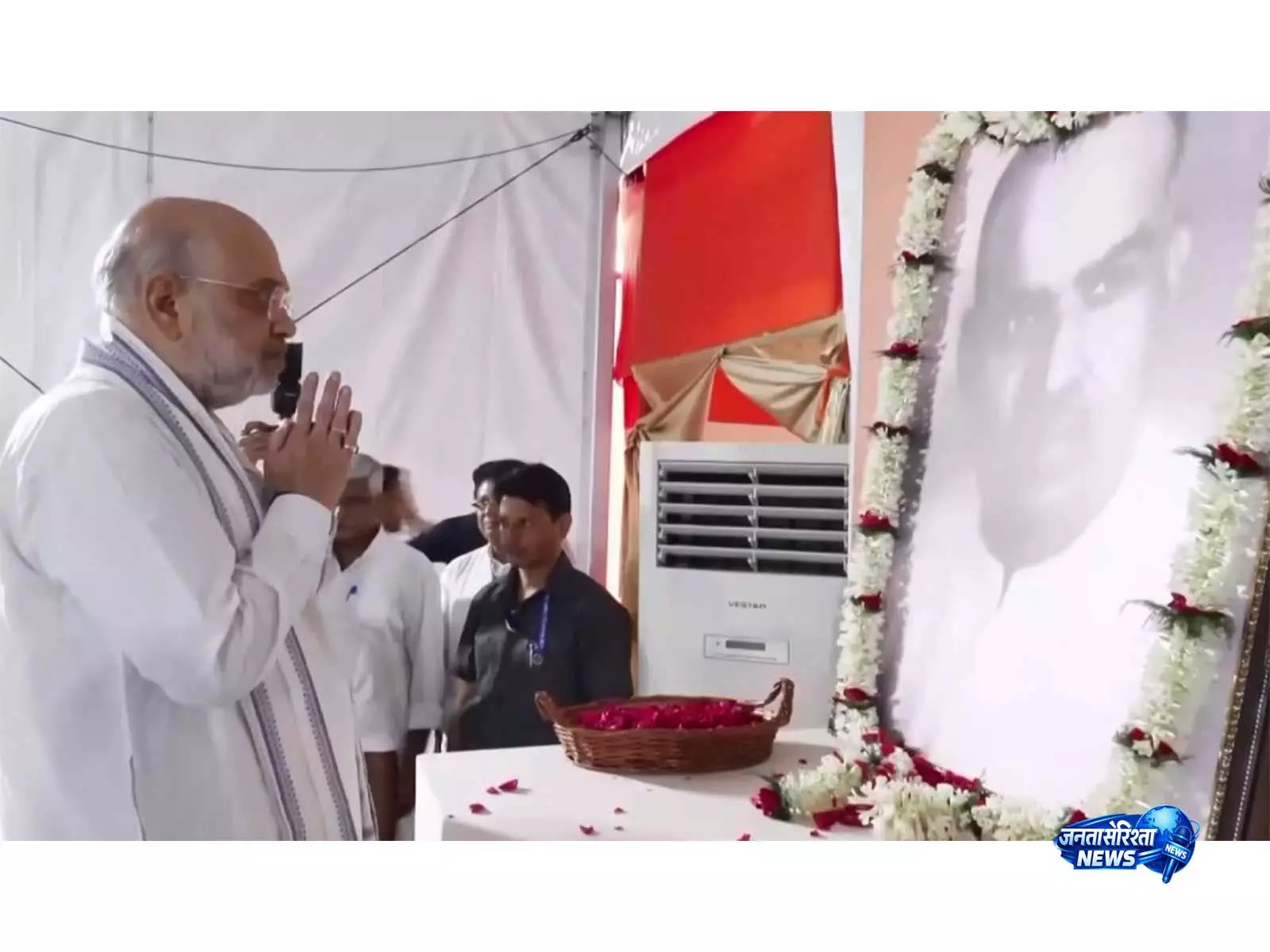 Amit Shah ने कोलकाता में श्यामा प्रसाद मुखर्जी की 125 फुट ऊंची प्रतिमा की आधारशिला रखी Amit Shah ने कोलकाता में श्यामा प्रसाद मुखर्जी की 125 फुट ऊंची प्रतिमा की आधारशिला रखी