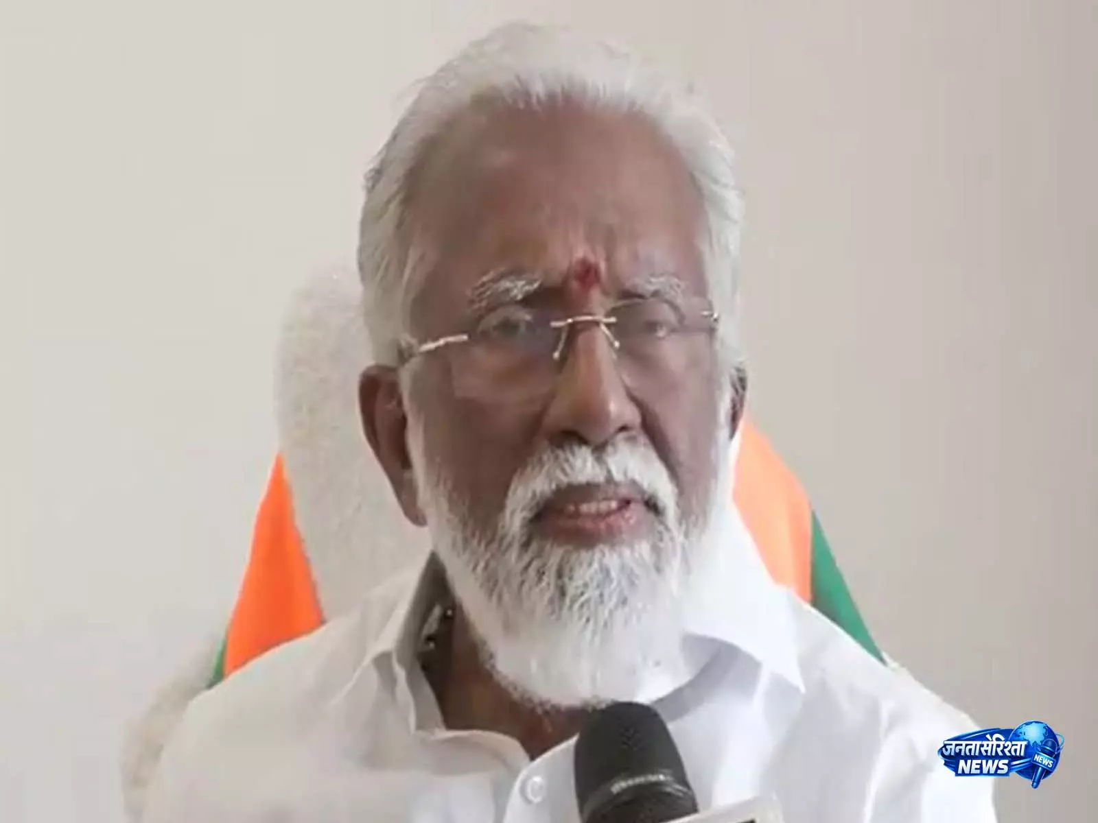 ‘कदल कोल्ला’ से लेकर…’: विजिंजम पोर्ट डील पर केरल की पार्टियों पर BJP नेता कुम्मनम राजशेखरन का हमला ‘कदल कोल्ला’ से लेकर…’: विजिंजम पोर्ट डील पर केरल की पार्टियों पर BJP नेता कुम्मनम राजशेखरन का हमला