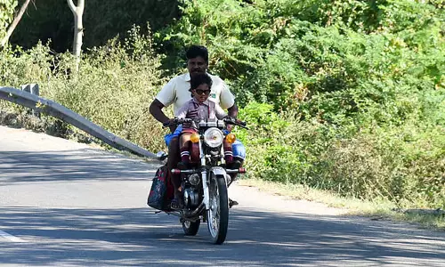 Tamil Nadu : नाबालिगों को वाहन देने वाले माता-पिता पर होगी सख्त कार्रवाई