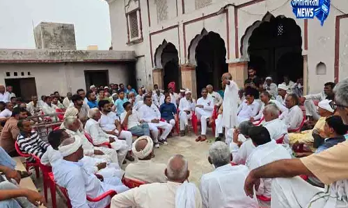 Hisar में नहर का पानी मोड़ने पर ग्रामीणों का विरोध