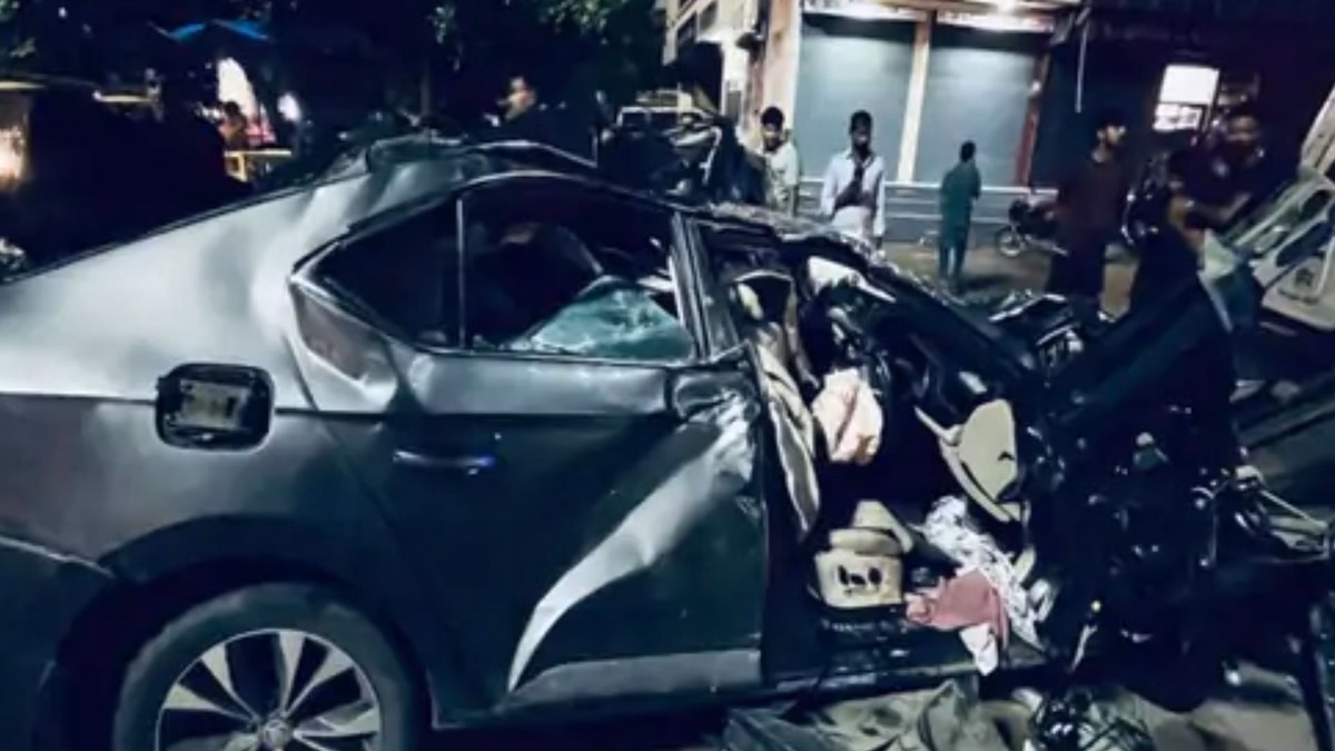 Jaipur: सड़क हादसे में तीन की मौत, ट्रक-कार की टक्कर से मचा हड़कंप Jaipur: सड़क हादसे में तीन की मौत, ट्रक-कार की टक्कर से मचा हड़कंप