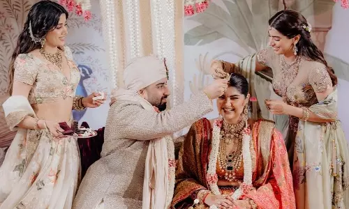 Anshula Kapoor की शादी का इनसाइड मोमेंट: बहन खुशी ने संभाला सिंदूर का रस्म