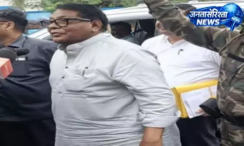झारखंड शराब घोटाला: उरांव की ED पेशी झारखंड शराब घोटाला: उरांव की ED पेशी