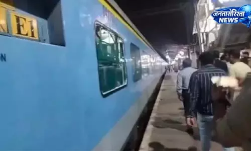 फिरोजाबाद में हॉट स्पॉट चिन्हित, निगरानी तेज फिरोजाबाद में हॉट स्पॉट चिन्हित, निगरानी तेज