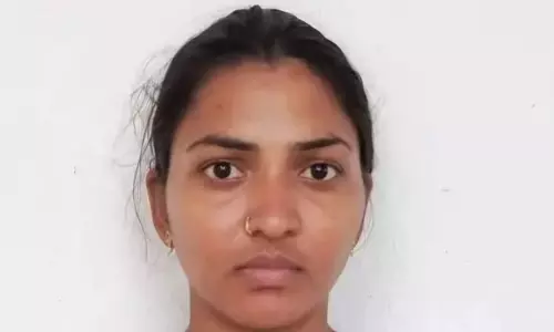 Telangana : छत से फेंकने में फेल होने पर पत्नी ने की पति की इंजेक्शन देकर हत्या Telangana : छत से फेंकने में फेल होने पर पत्नी ने की पति की इंजेक्शन देकर हत्या