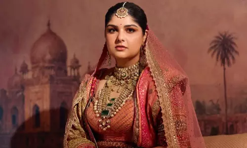 Anshula Kapoor ने मां की विंटेज धरोहर से पूरा किया अपना शादी का जोड़ा Anshula Kapoor ने मां की विंटेज धरोहर से पूरा किया अपना शादी का जोड़ा