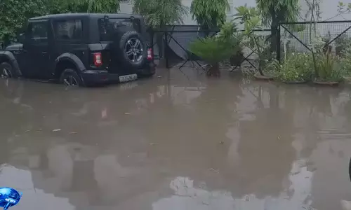 Monsoon  की पहली बारिश ने खोली पोल, अधूरे निर्माण से बढ़ी मुसीबत