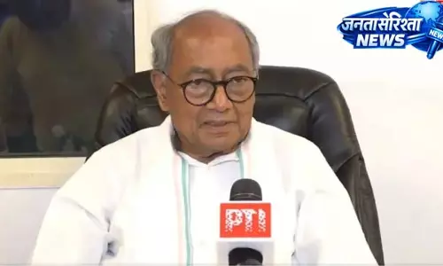 दिग्विजय का RSS-VHP पर बड़ा हमला