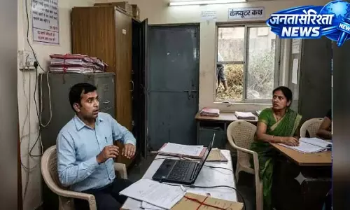 डीटीओ ऑफिस बना सांपों का ठिकाना! डीटीओ ऑफिस बना सांपों का ठिकाना!