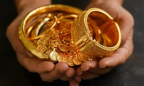 Gold की चमक बढ़ी, RBI की तिजोरी में 9.9 लाख करोड़ रुपये का गोल्ड रिजर्व